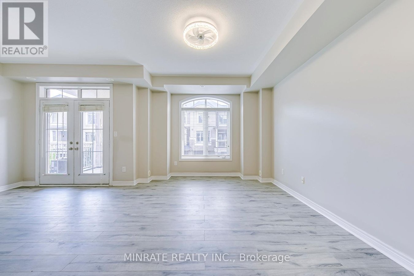 8 - 2435 GREENWICH DRIVE - Photo 6