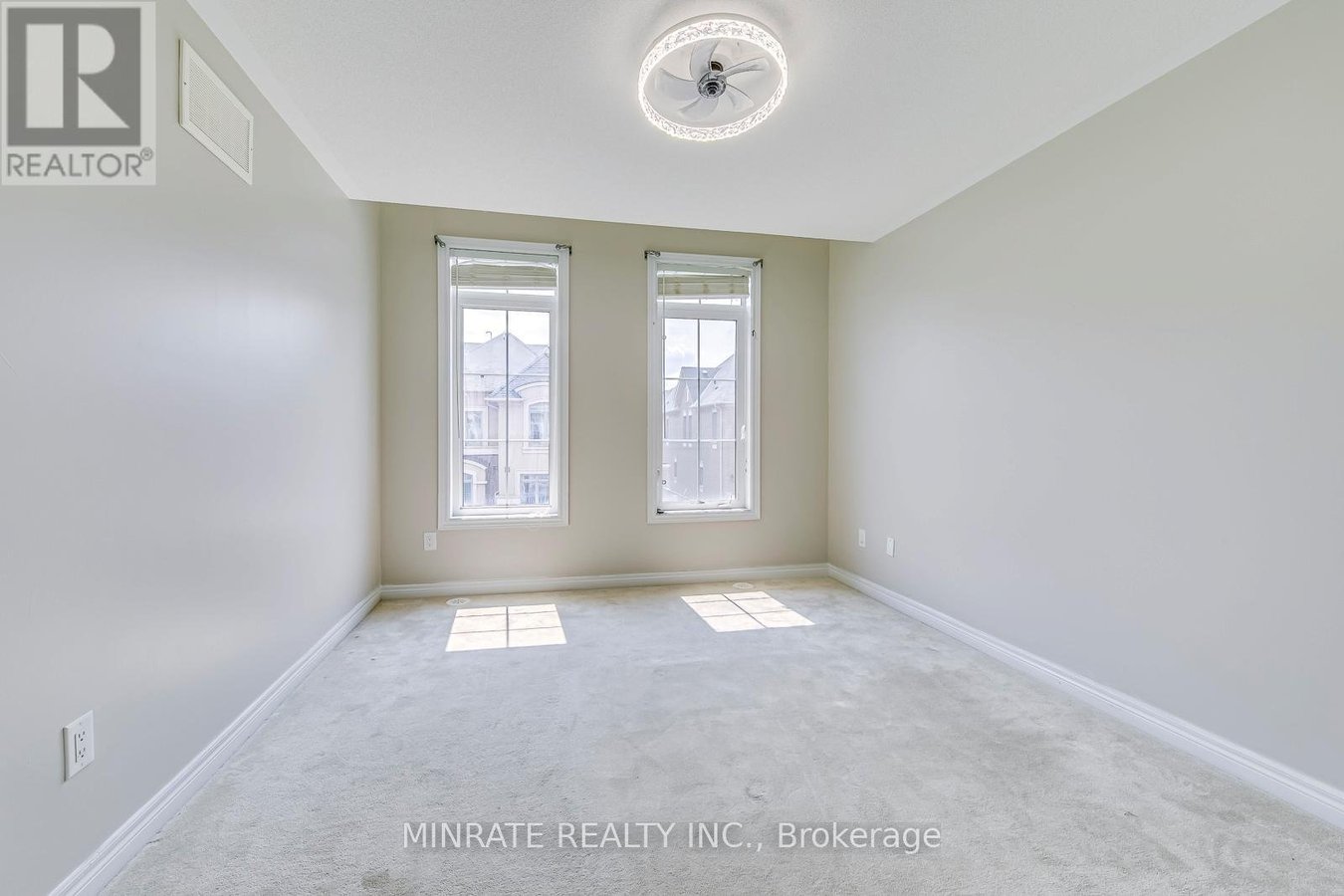8 - 2435 GREENWICH DRIVE - Photo 12