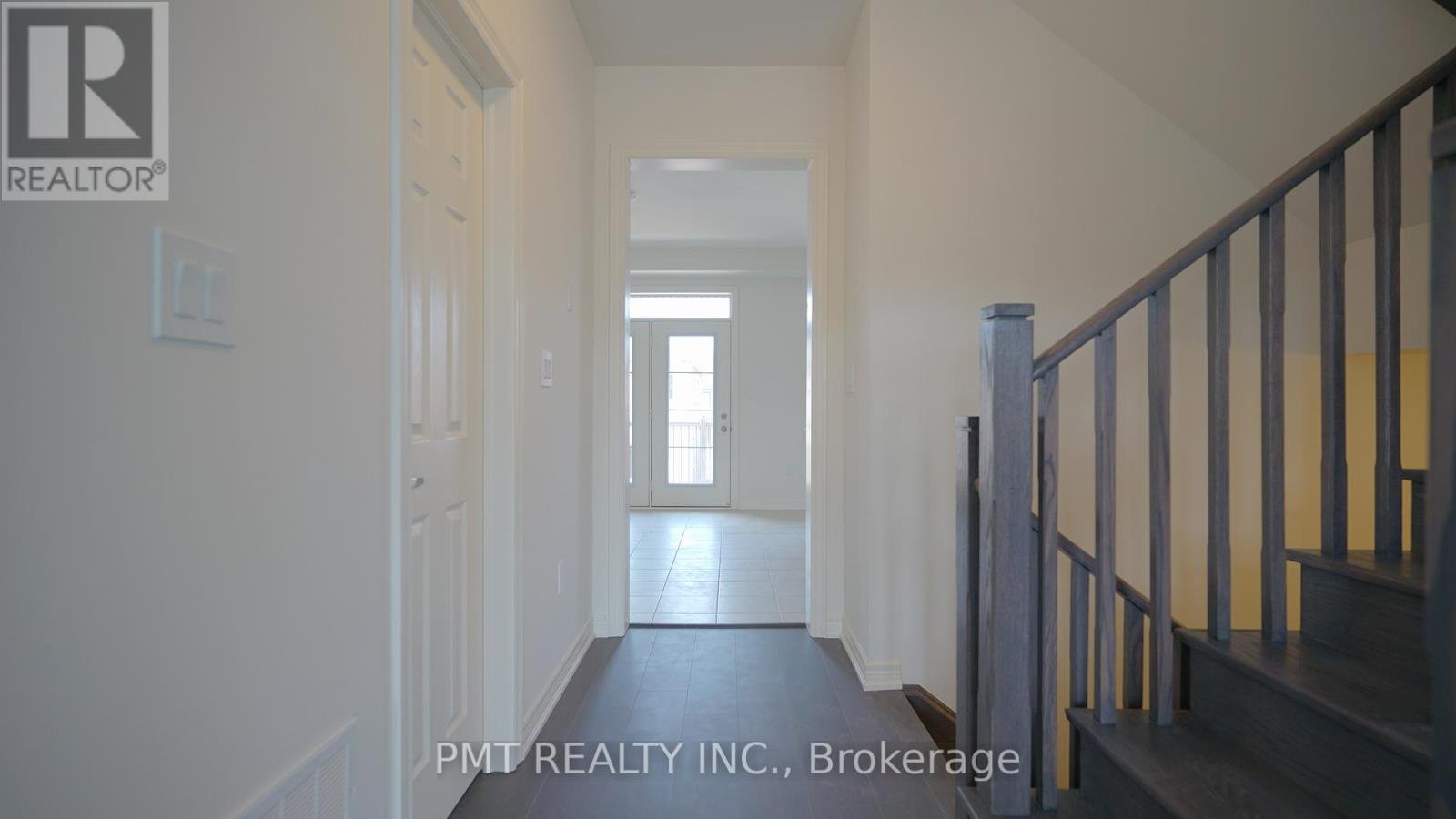 3194 SIXTH LINE - Photo 4