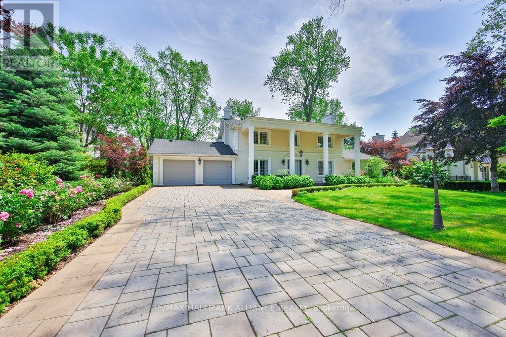 1316 CAMBRIDGE DRIVE - Photo 1