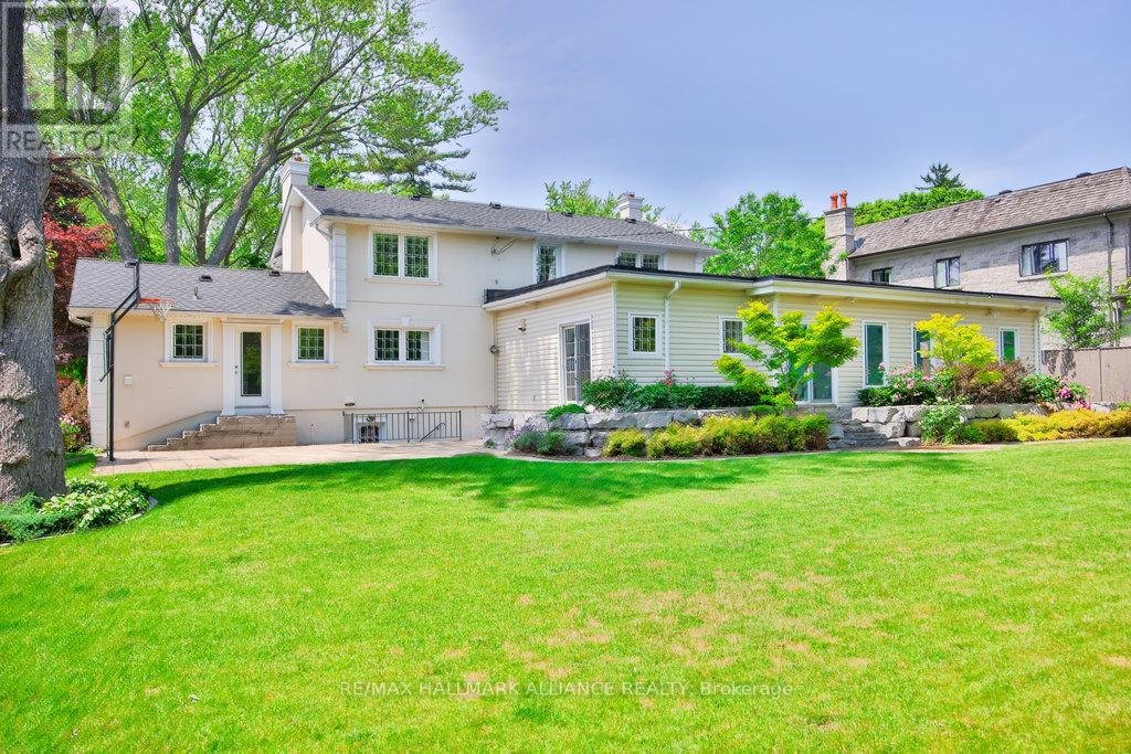 1316 CAMBRIDGE DRIVE - Photo 40