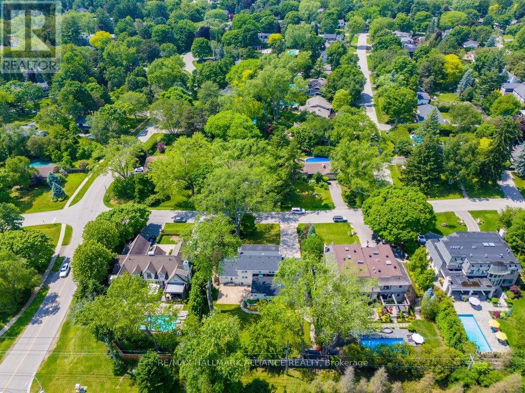 1316 CAMBRIDGE DRIVE - Photo 41
