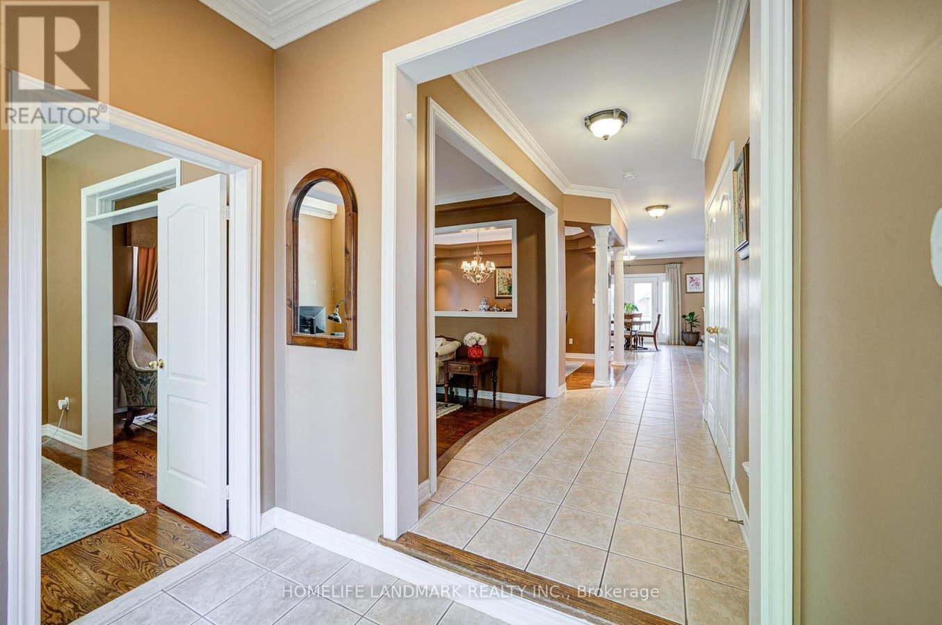 1388 PINERY CRESCENT - Photo 4