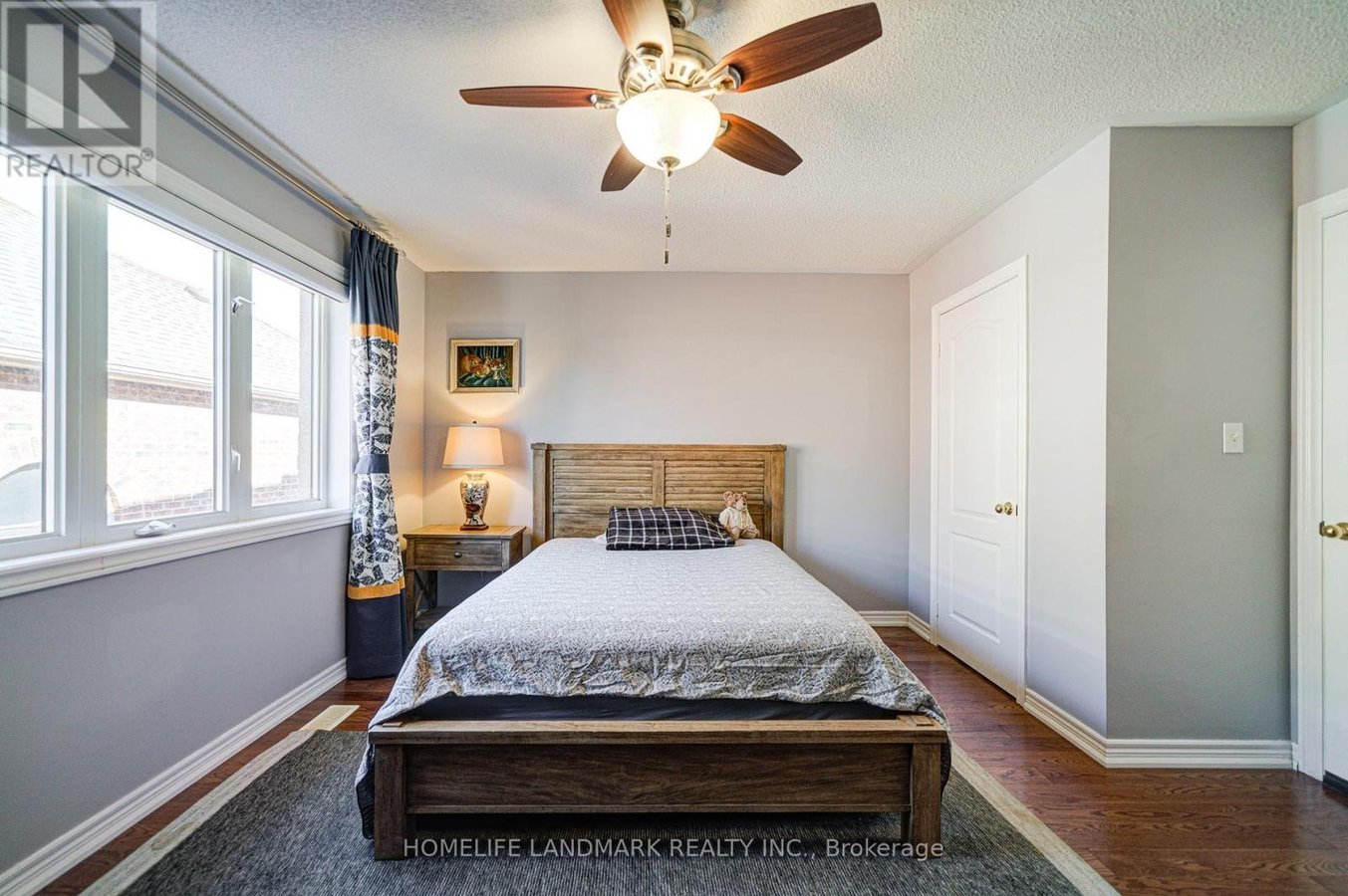1388 PINERY CRESCENT - Photo 32