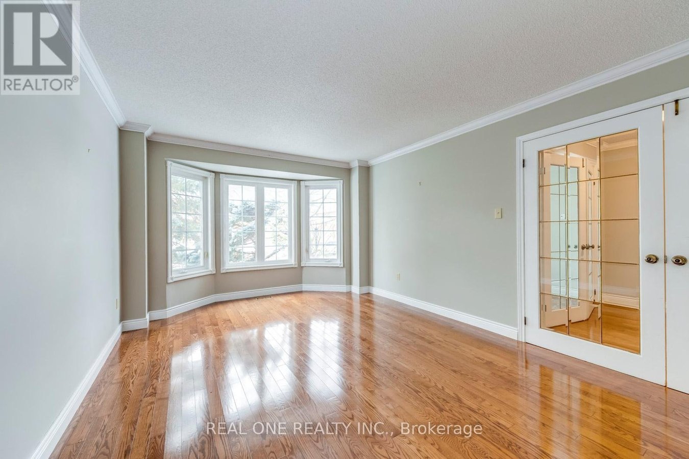 1369 MAPLERIDGE CRESCENT - Photo 5