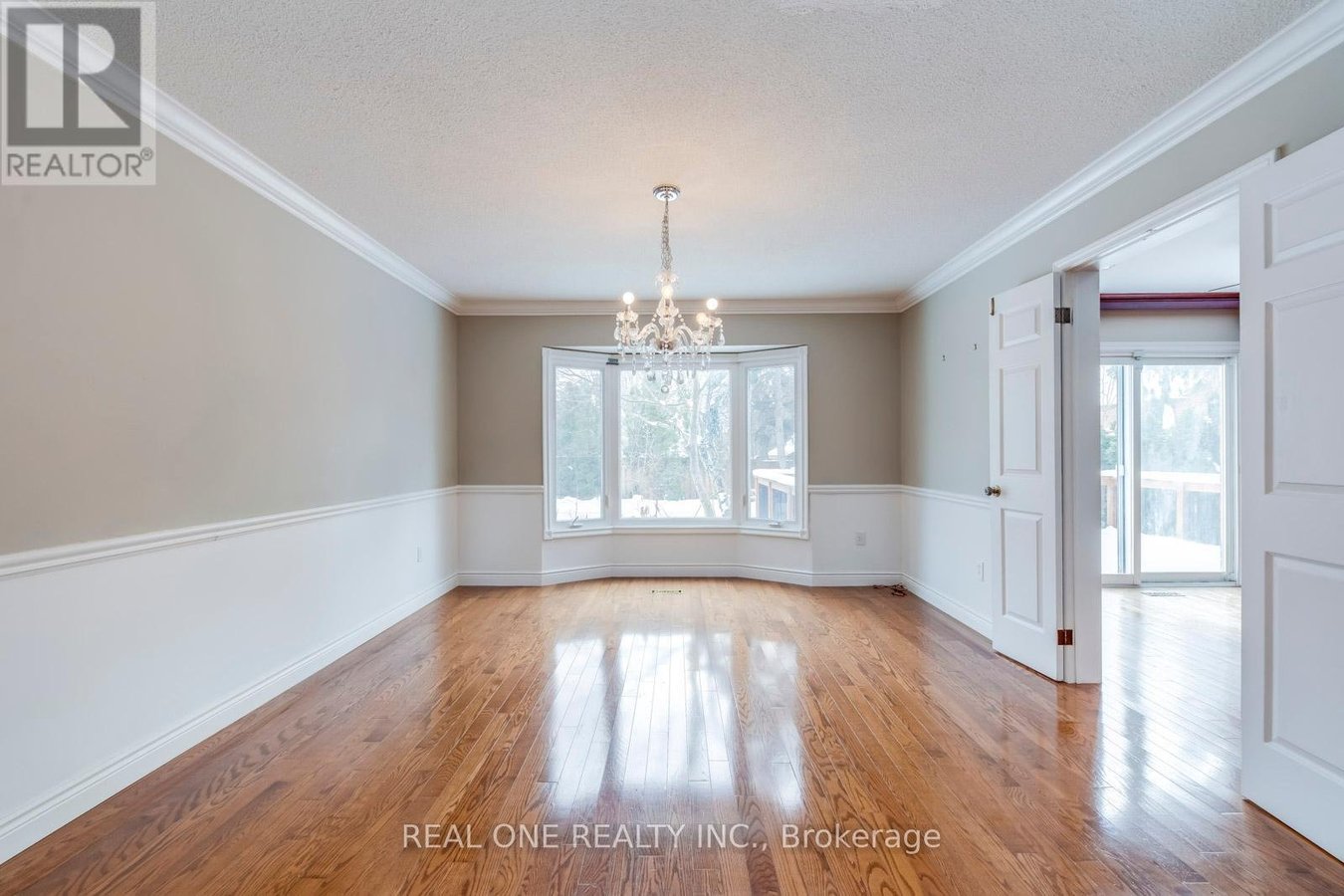 1369 MAPLERIDGE CRESCENT - Photo 12