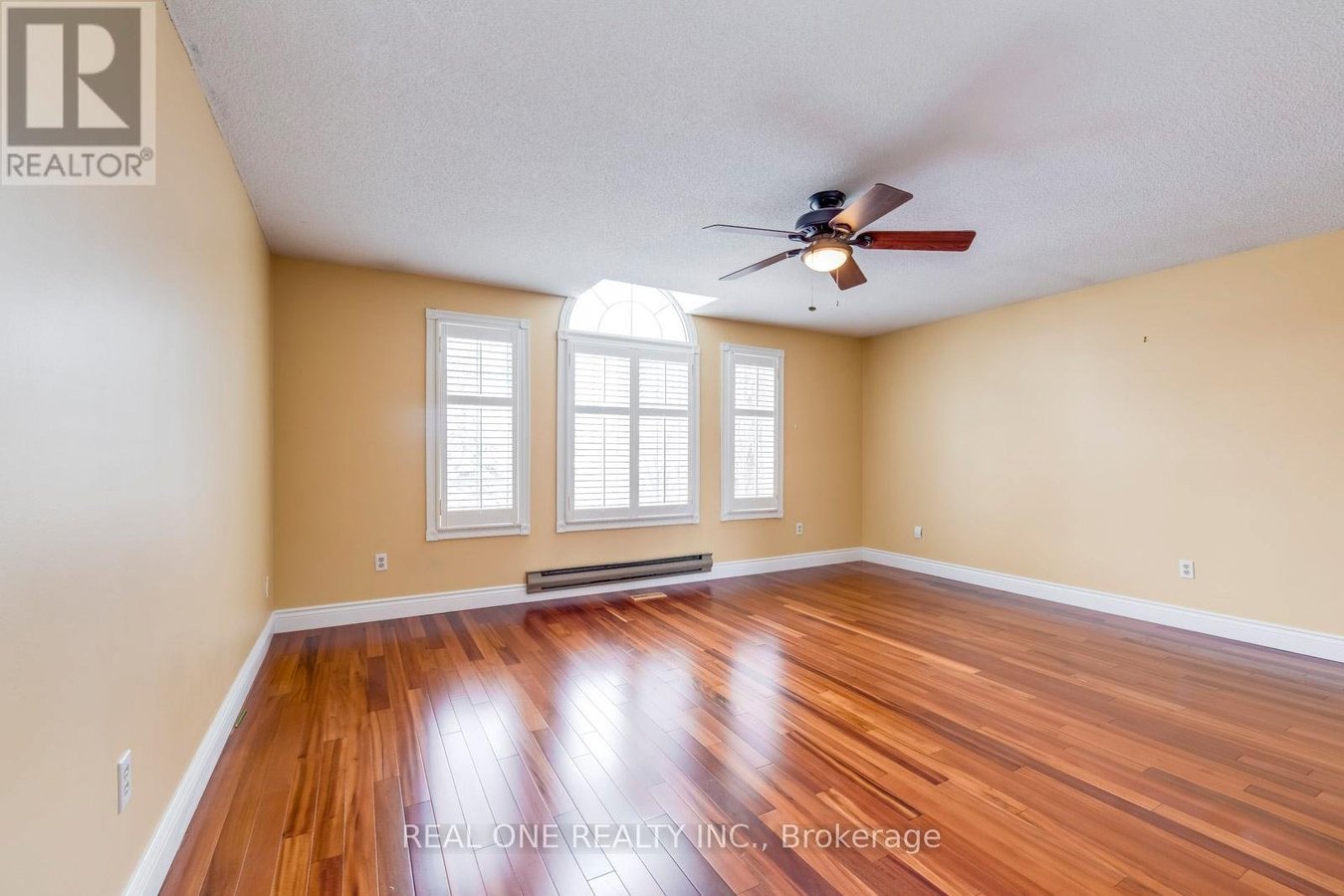 1369 MAPLERIDGE CRESCENT - Photo 20