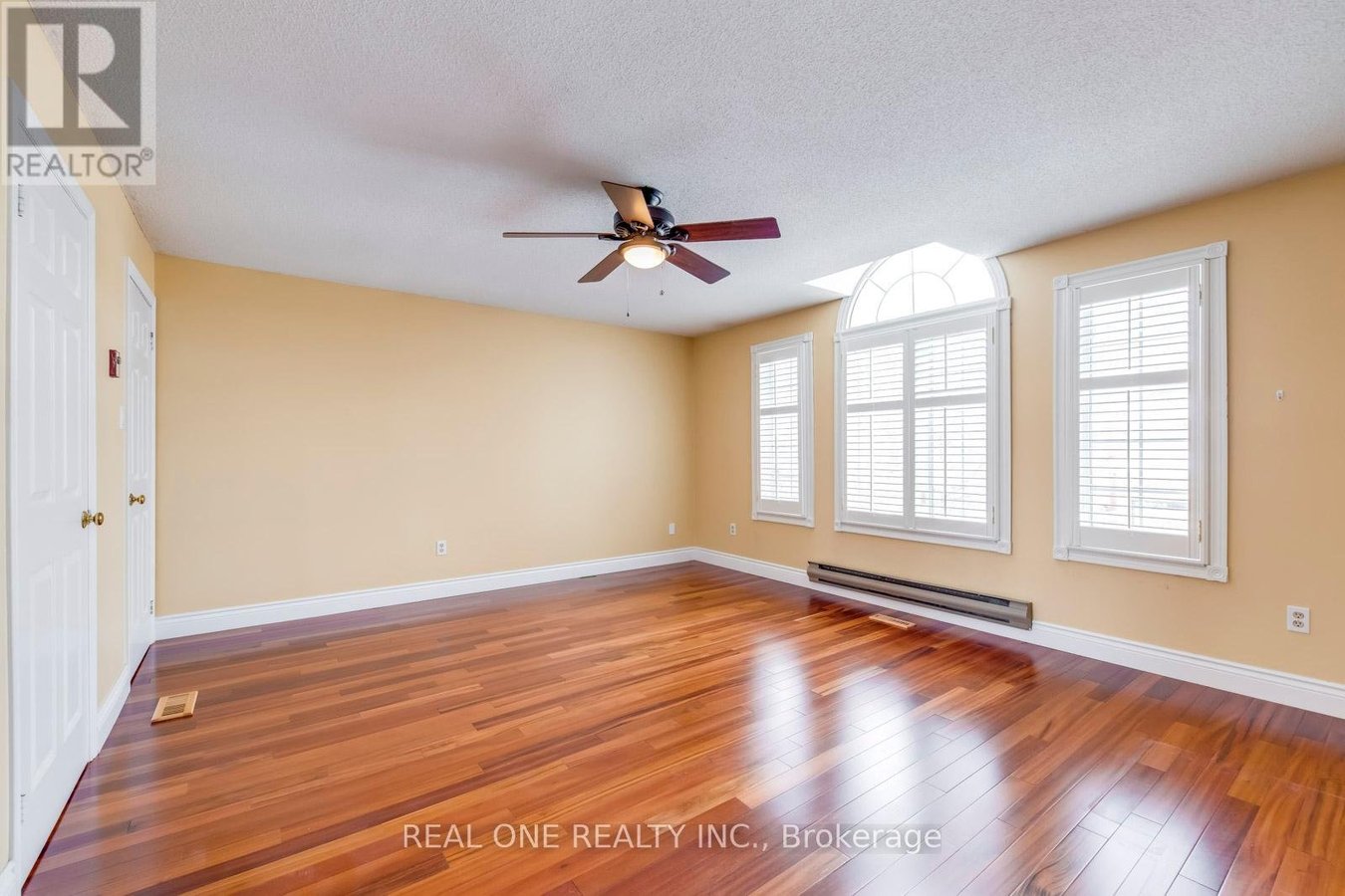 1369 MAPLERIDGE CRESCENT - Photo 21