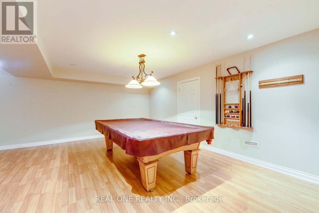 1369 MAPLERIDGE CRESCENT - Photo 29