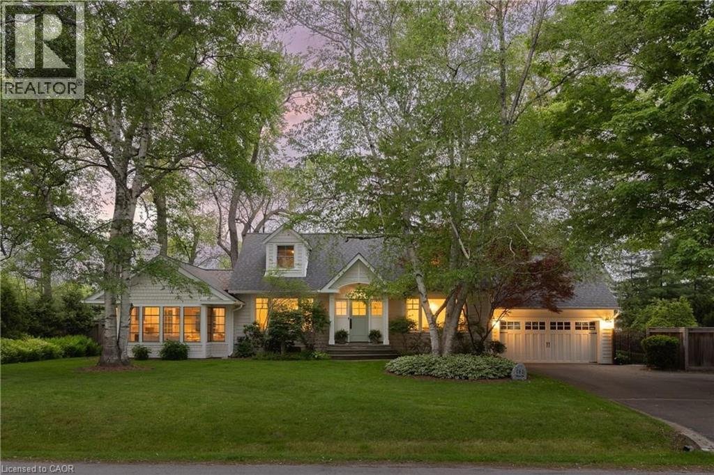 161 DIANNE Avenue - Photo 1