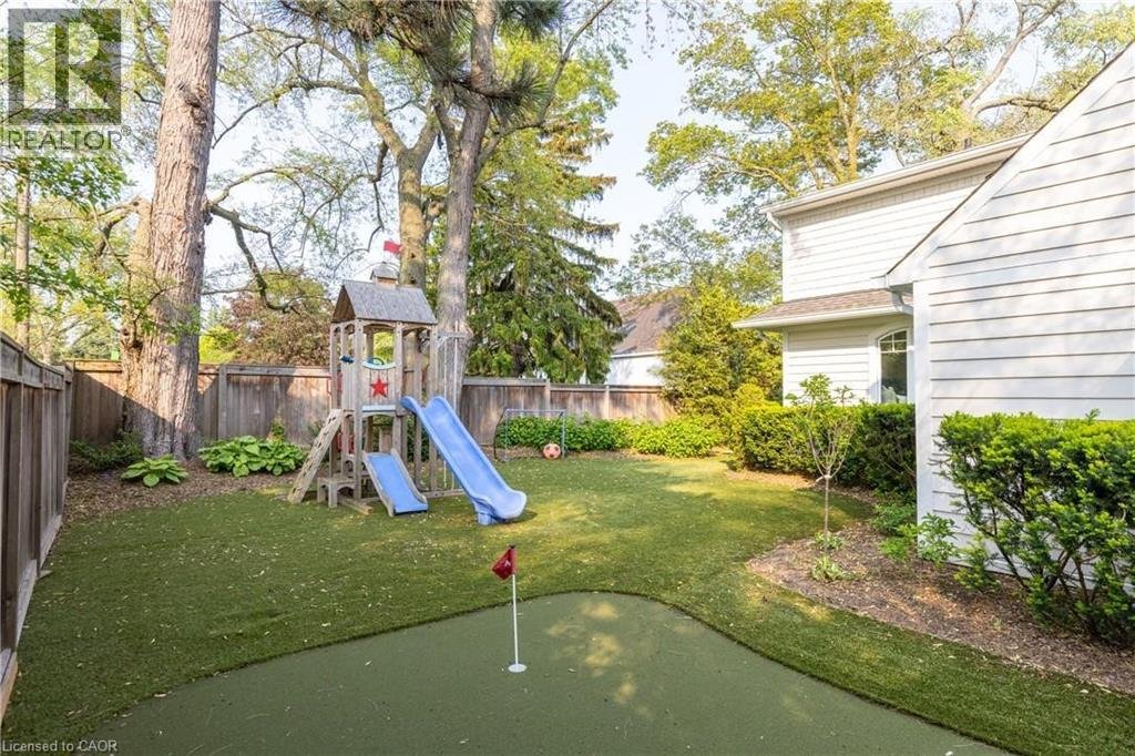 161 DIANNE Avenue - Photo 10