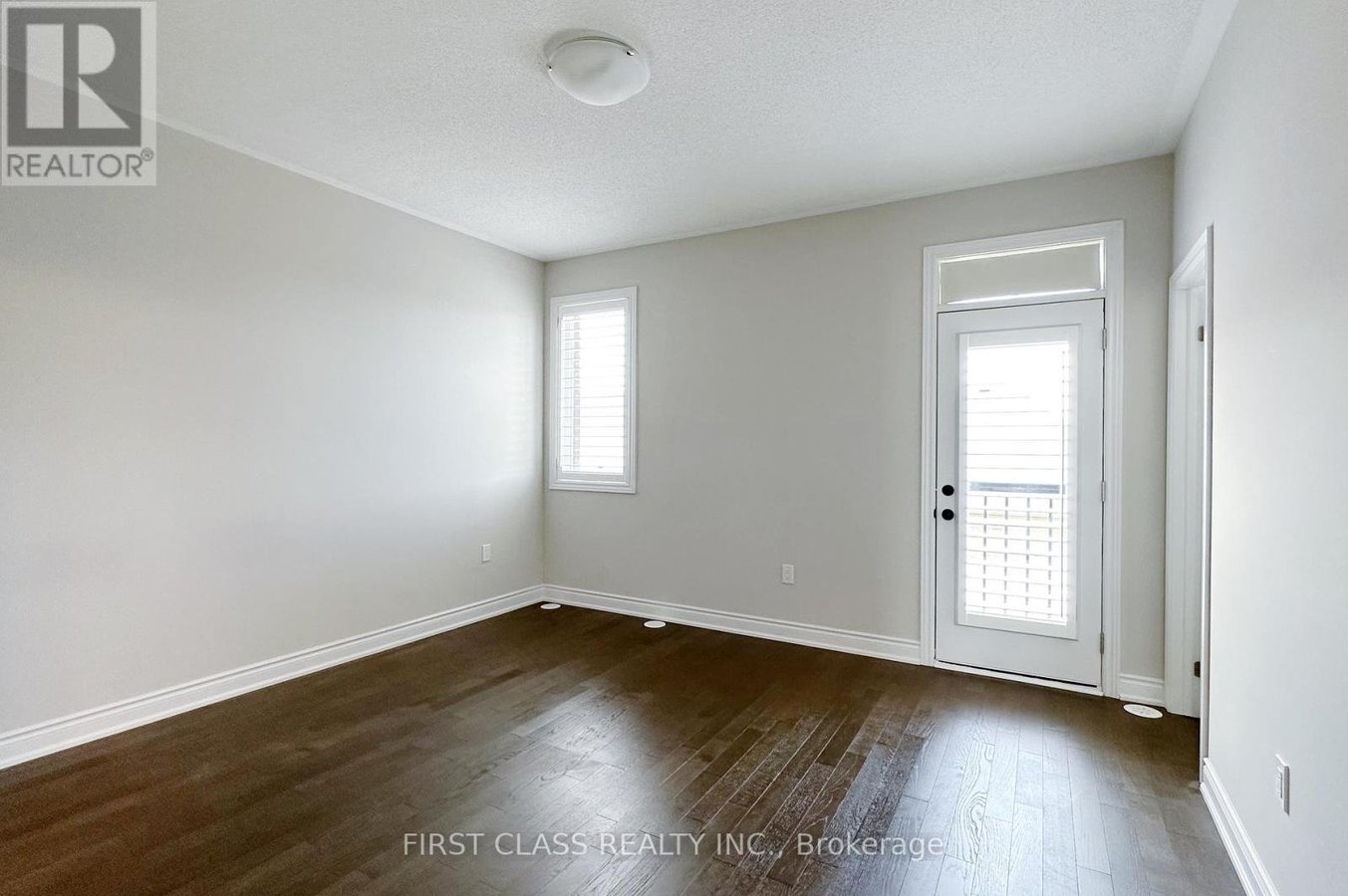 1476 YELLOW ROSE CIRCLE - Photo 8