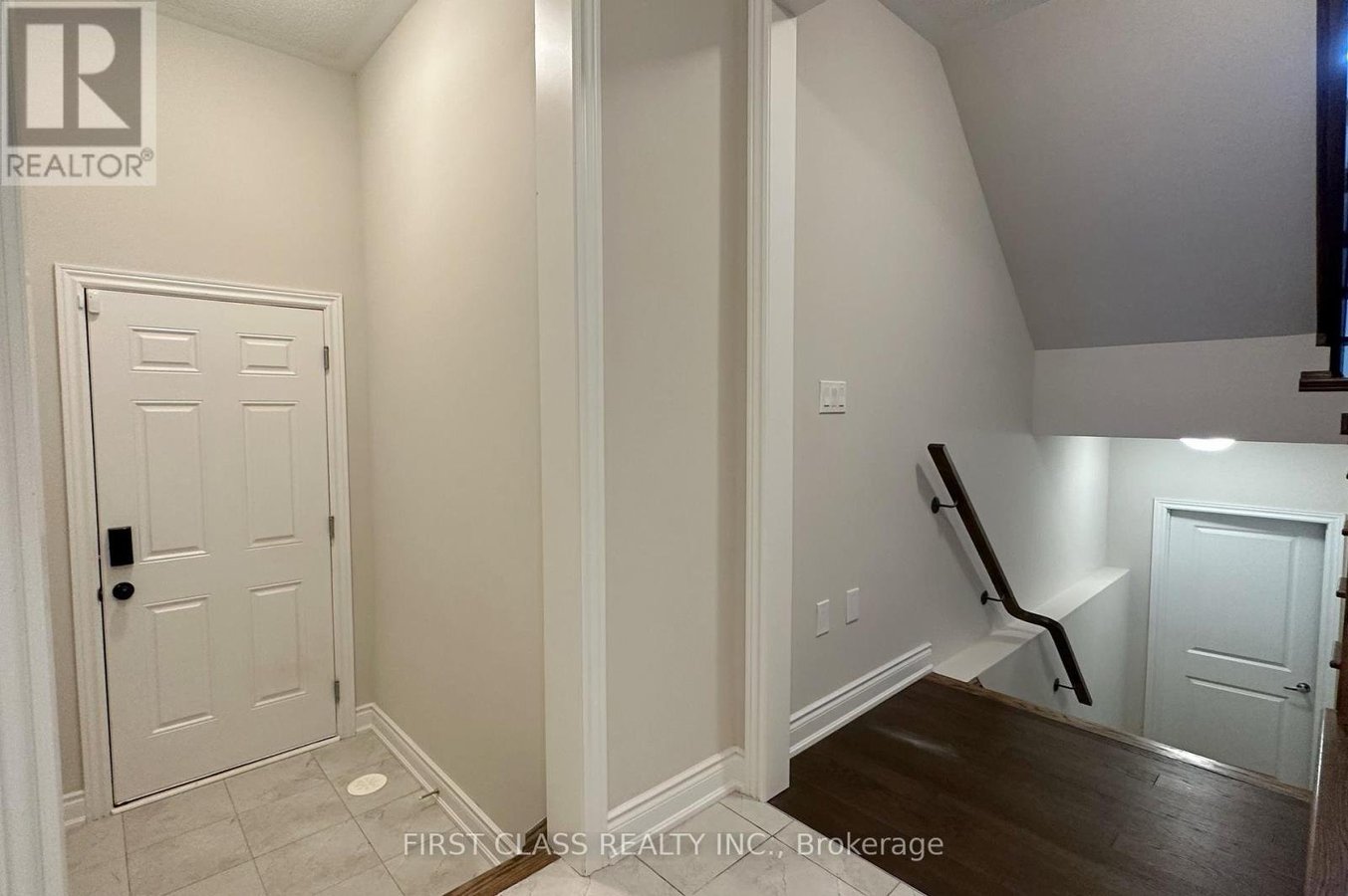 1476 YELLOW ROSE CIRCLE - Photo 15