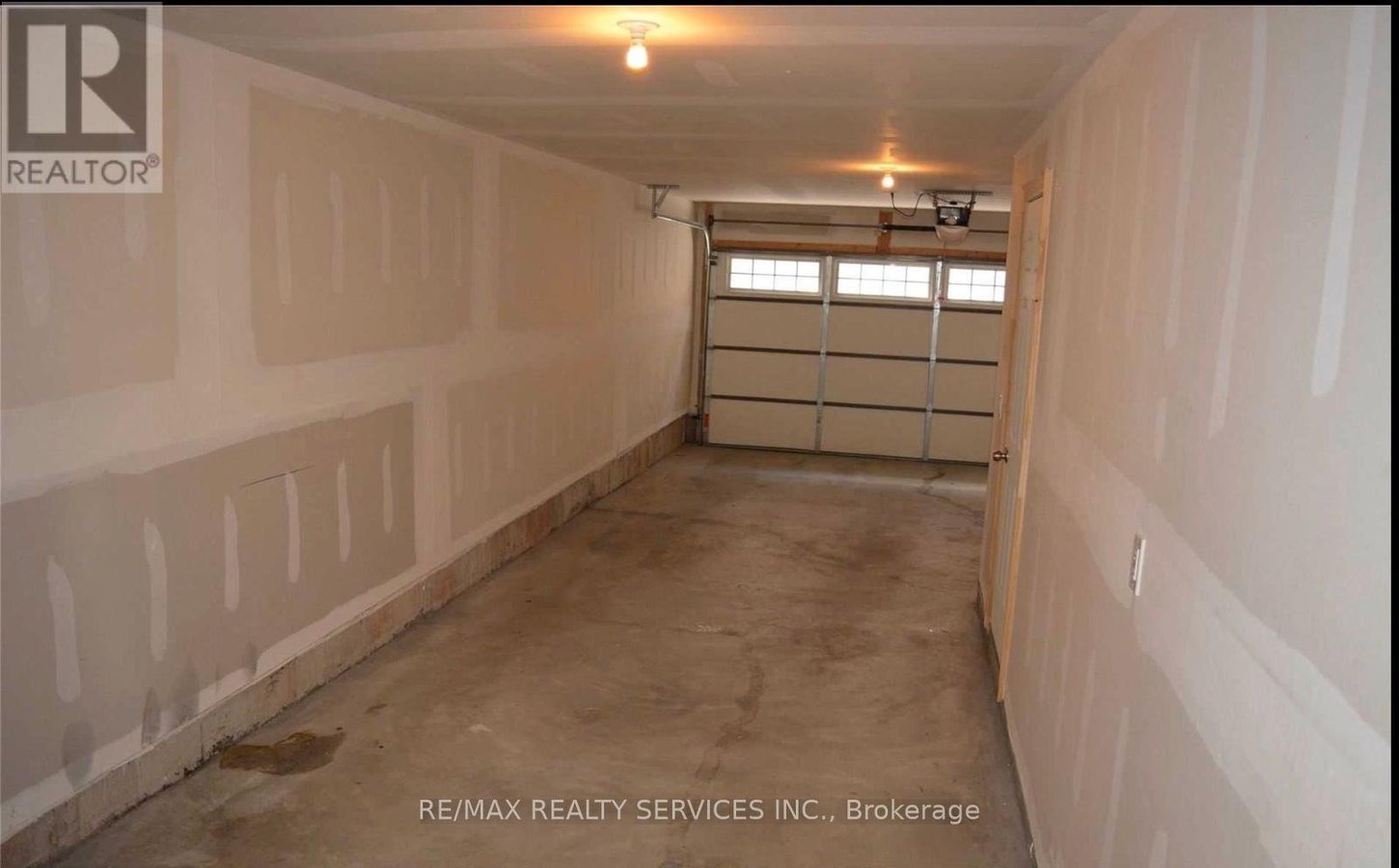 28 - 2184 TRAFALGAR ROAD - Photo 26