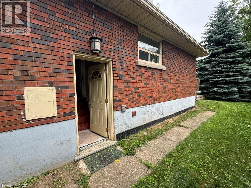 2470 REBECCA Street - Photo 16