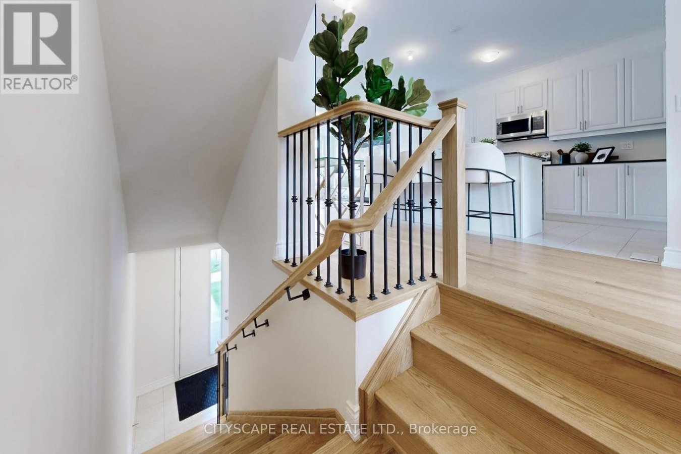 6 MARVIN AVENUE - Photo 4