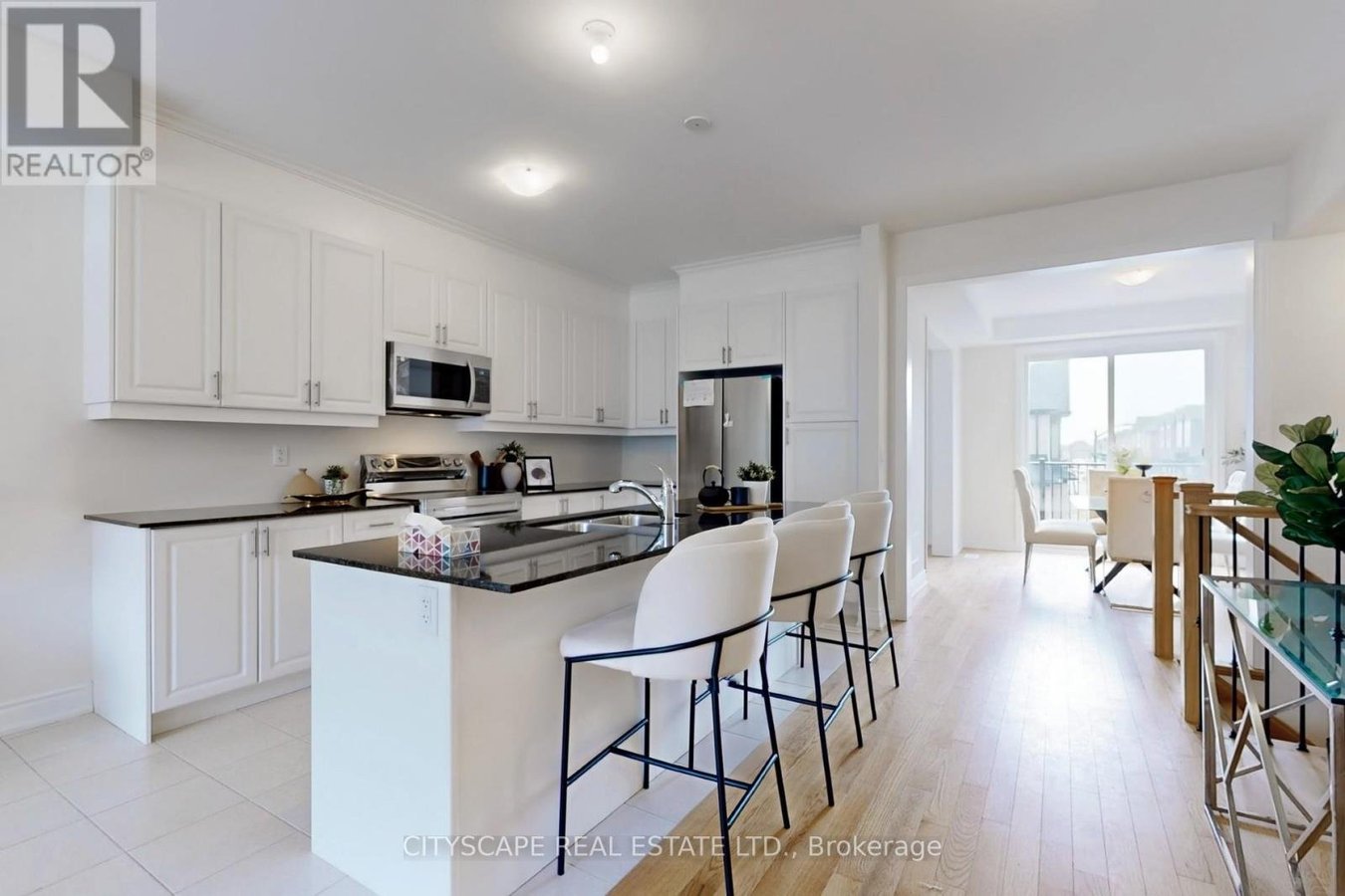 6 MARVIN AVENUE - Photo 13