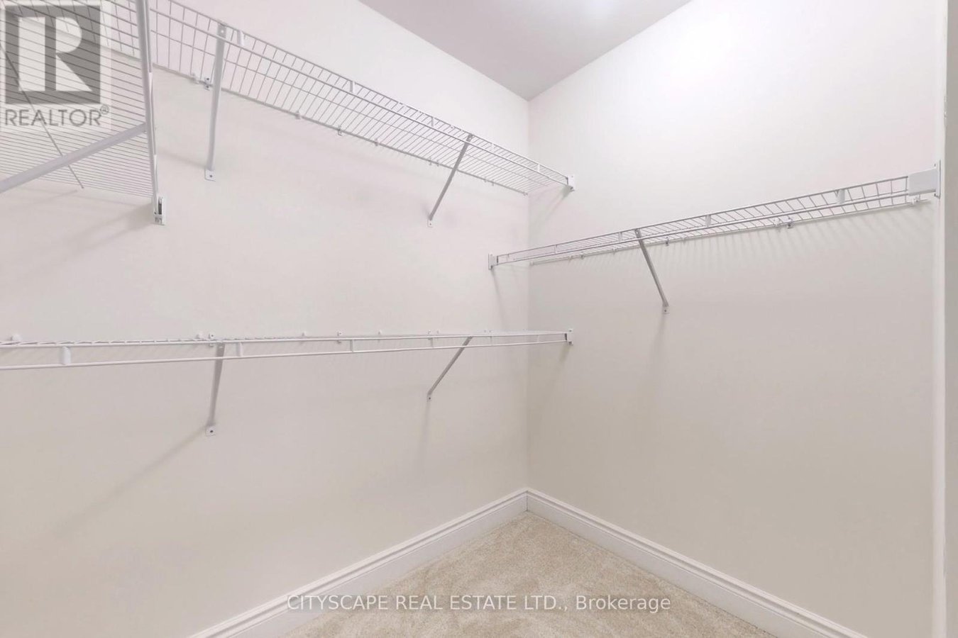 6 MARVIN AVENUE - Photo 18