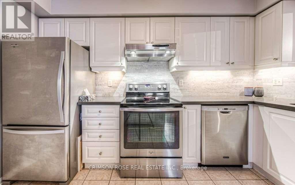 2096 GLENHAMPTON ROAD - Photo 10