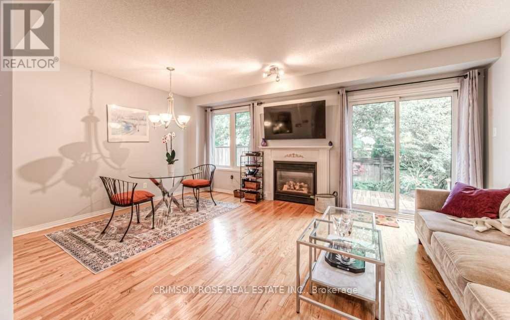 2096 GLENHAMPTON ROAD - Photo 13
