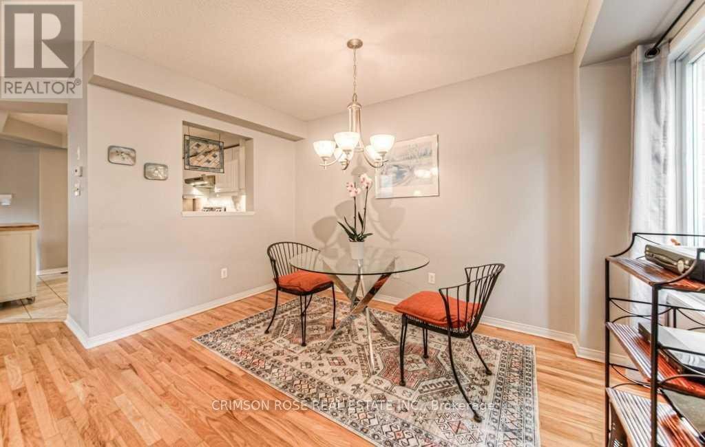 2096 GLENHAMPTON ROAD - Photo 14