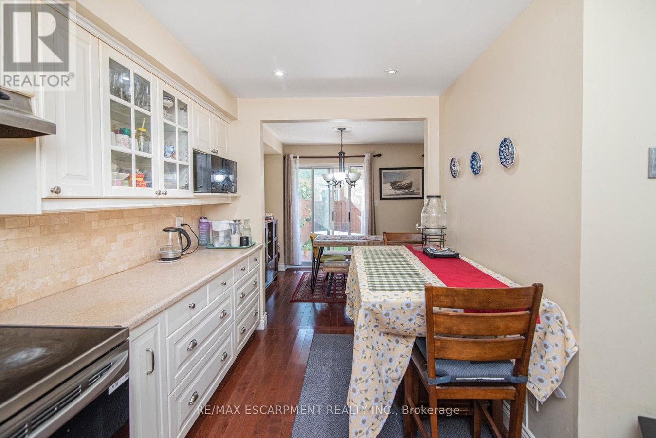 1183 WESTVIEW TERRACE - Photo 9