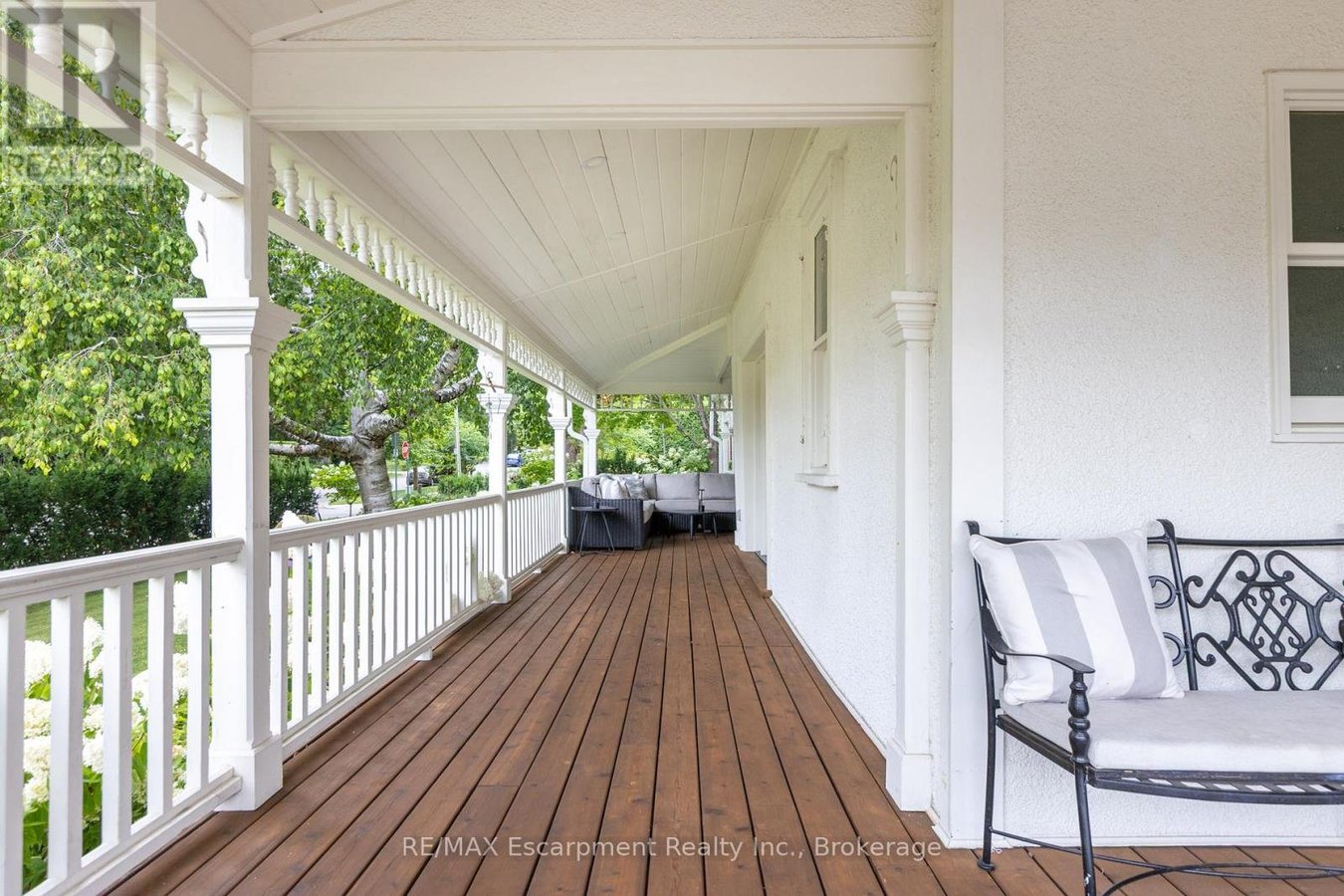 212 KING STREET - Photo 8