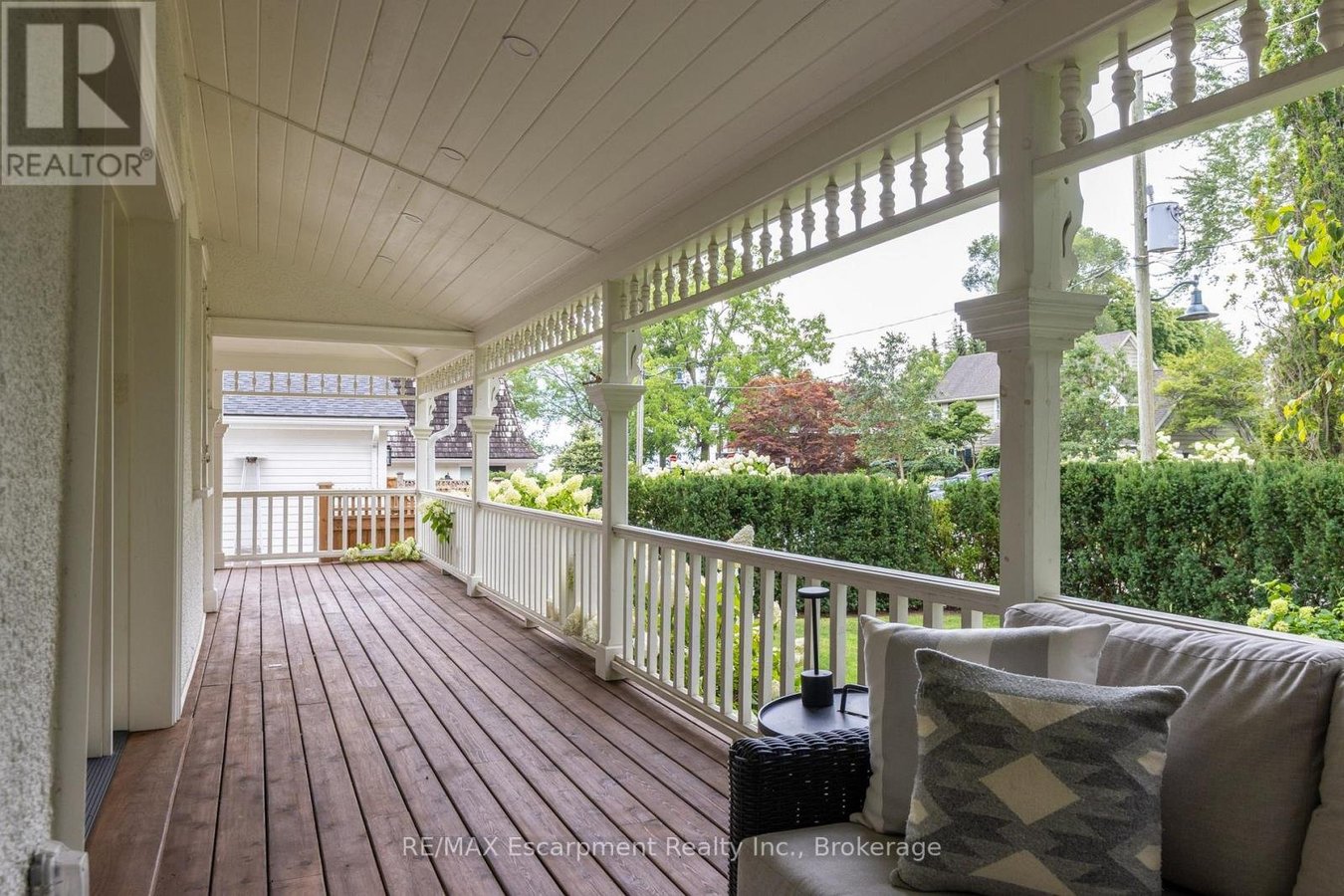 212 KING STREET - Photo 9