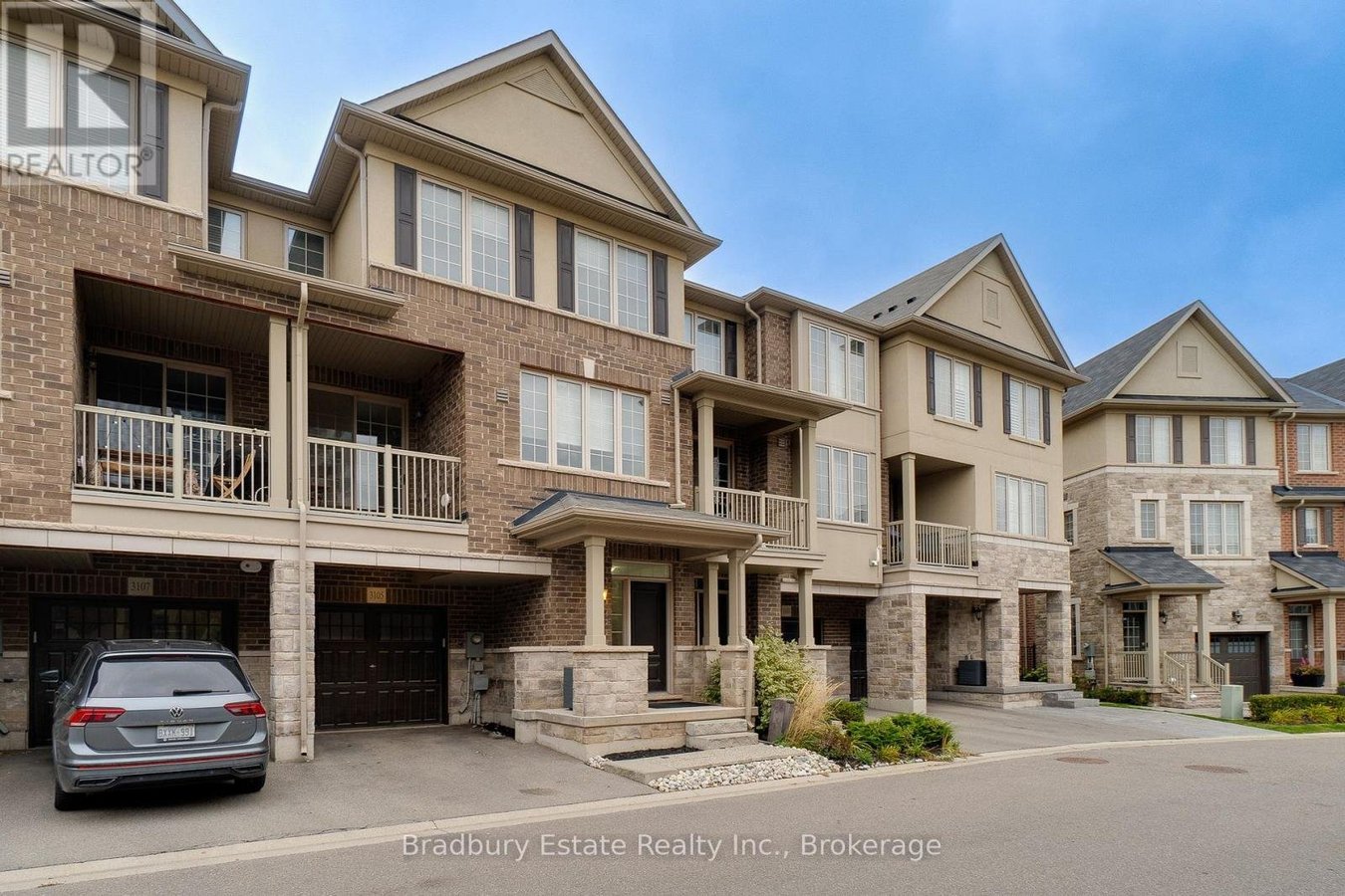 3105 BLACKFRIAR COMMON - Photo 2