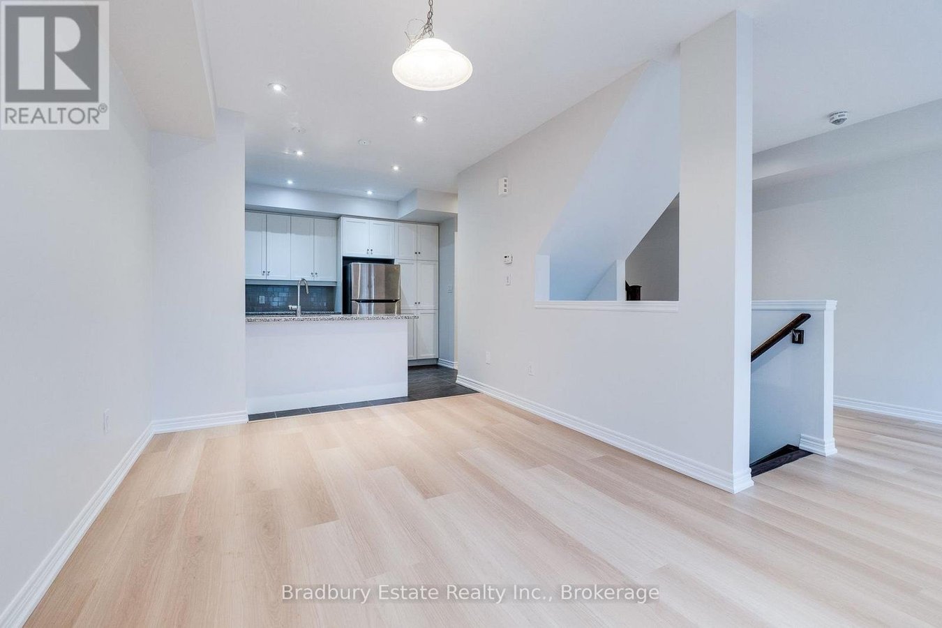 3105 BLACKFRIAR COMMON - Photo 7