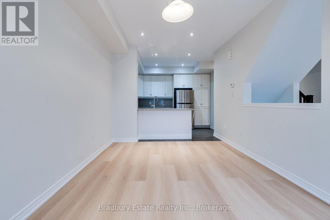 3105 BLACKFRIAR COMMON - Photo 10