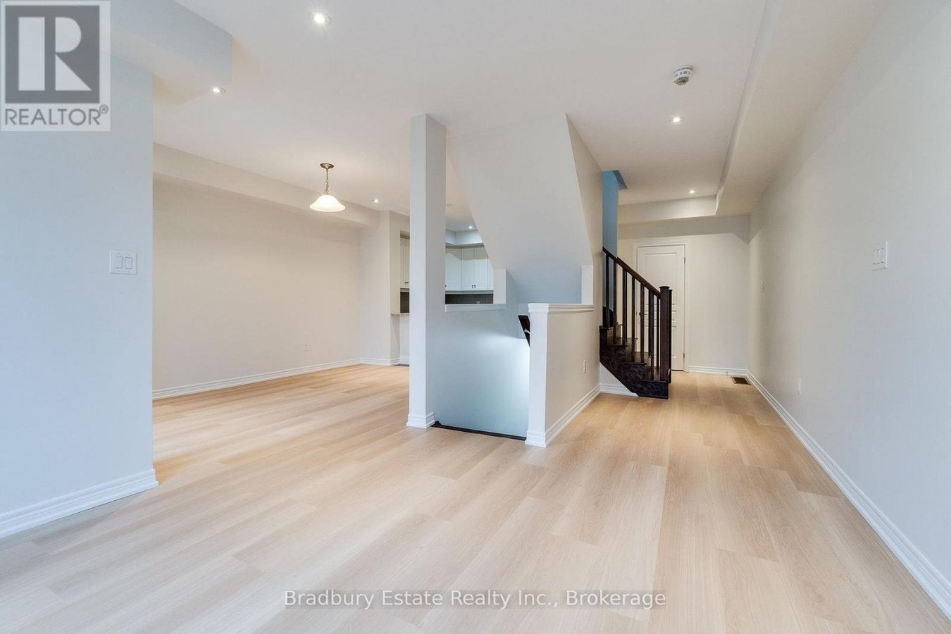 3105 BLACKFRIAR COMMON - Photo 12