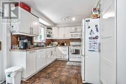 1296 VALERIE CRESCENT W - Photo 6