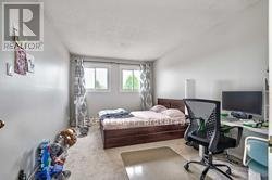 1296 VALERIE CRESCENT W - Photo 11