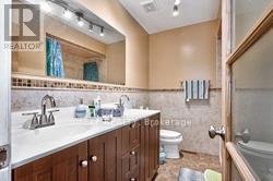 1296 VALERIE CRESCENT W - Photo 12