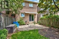1296 VALERIE CRESCENT W - Photo 16