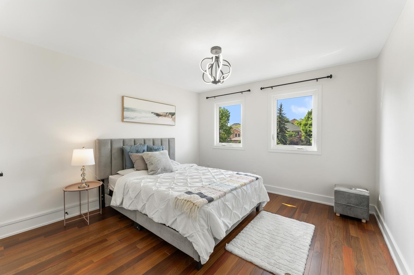 1186 Glenashton Drive - Photo 1