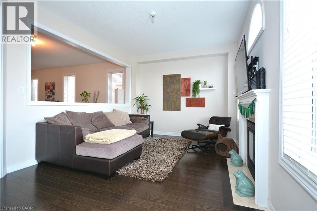 2105 FALLING GREEN Drive - Photo 8