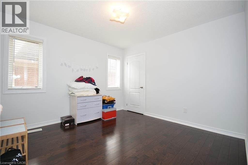 2105 FALLING GREEN Drive - Photo 18