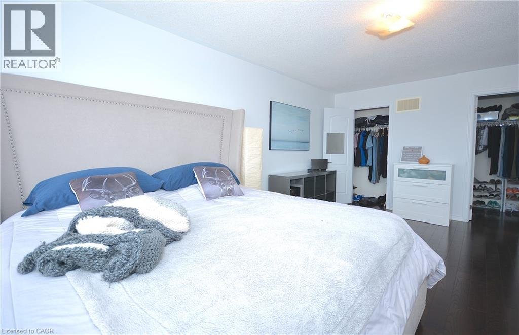 2105 FALLING GREEN Drive - Photo 24
