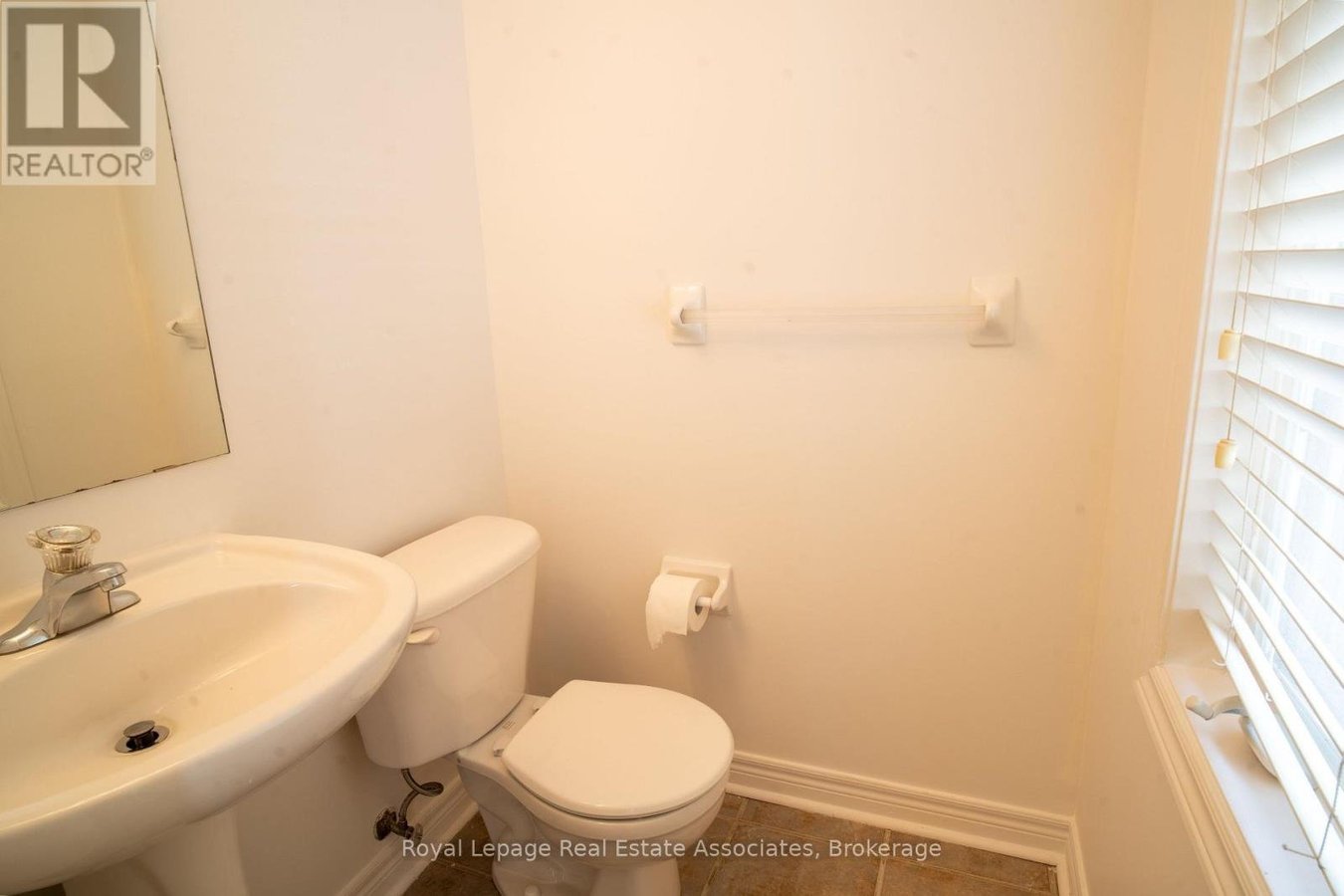 2382 SEQUOIA WAY - Photo 5