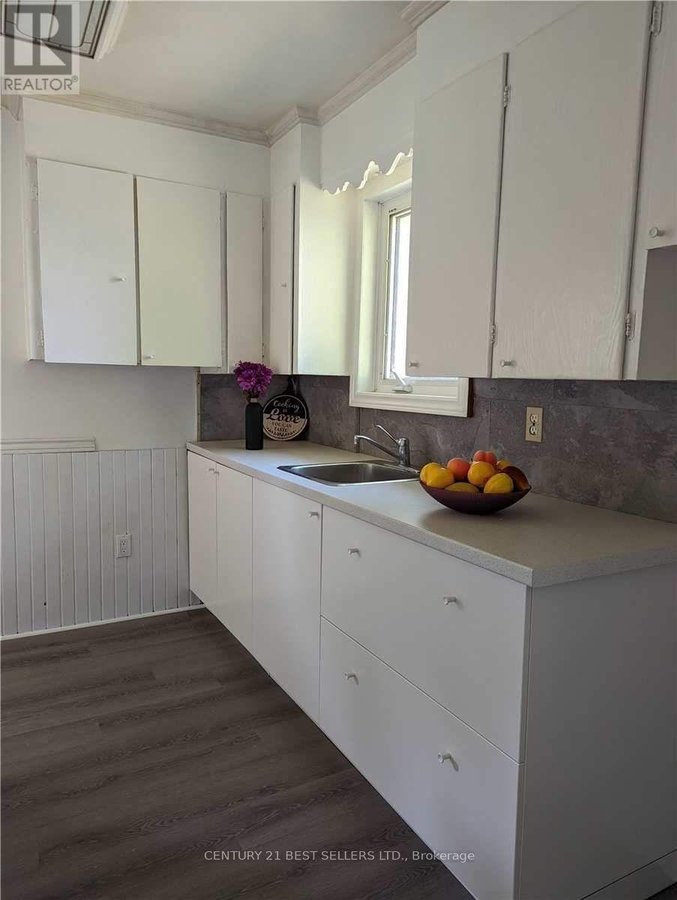320 ASHBURY ROAD - Photo 3