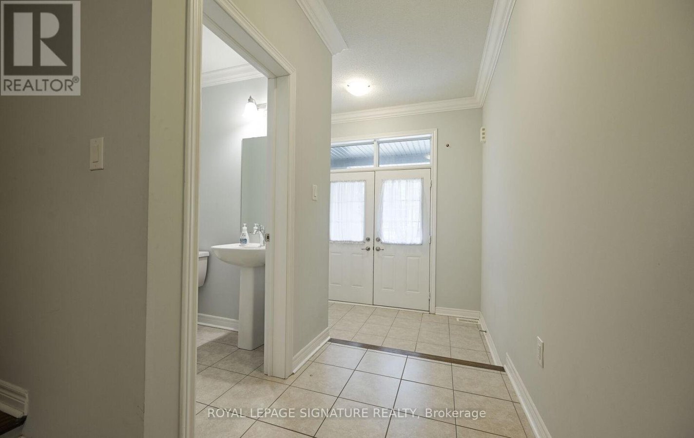 350 LEADWOOD GATE - Photo 3