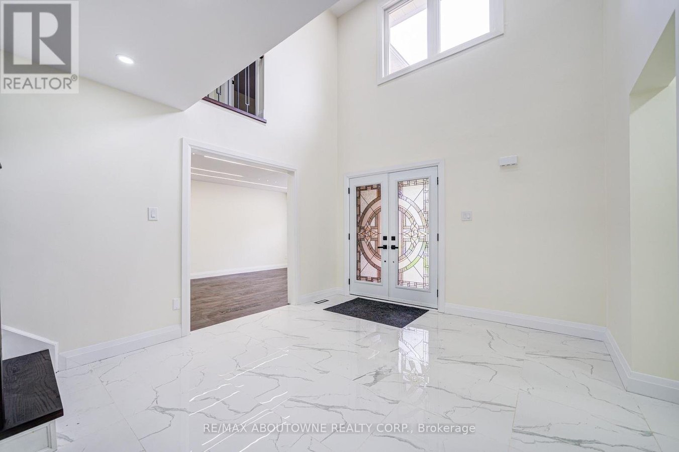 1126 BERKSHIRE COURT - Photo 6