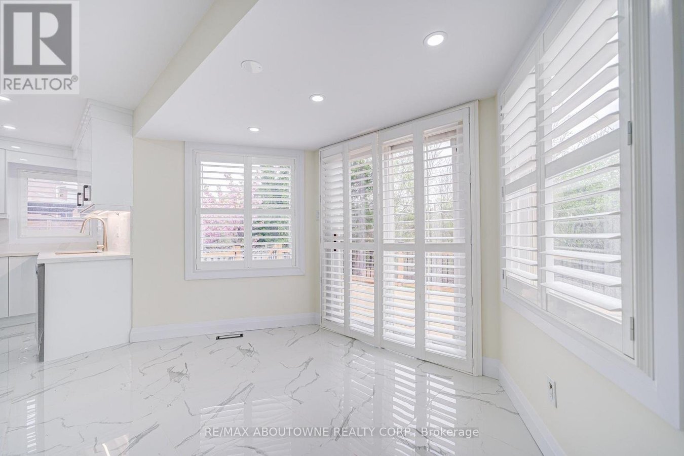 1126 BERKSHIRE COURT - Photo 17