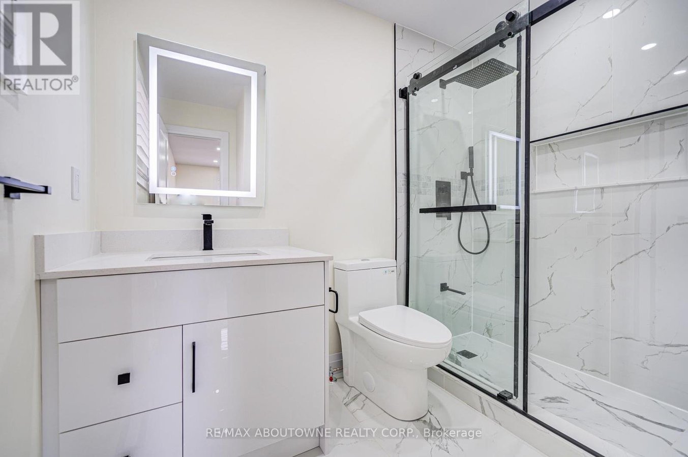 1126 BERKSHIRE COURT - Photo 27