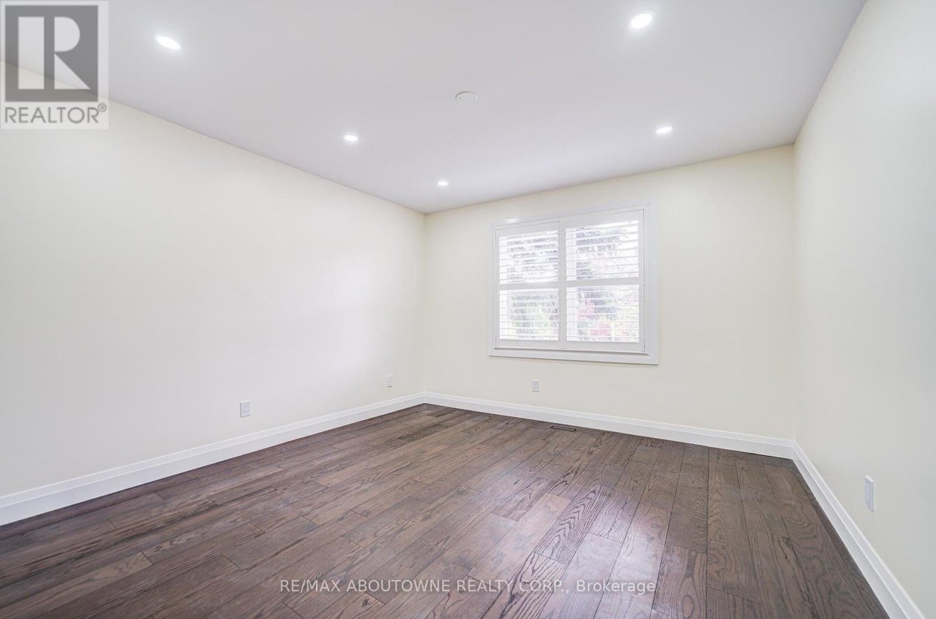 1126 BERKSHIRE COURT - Photo 31
