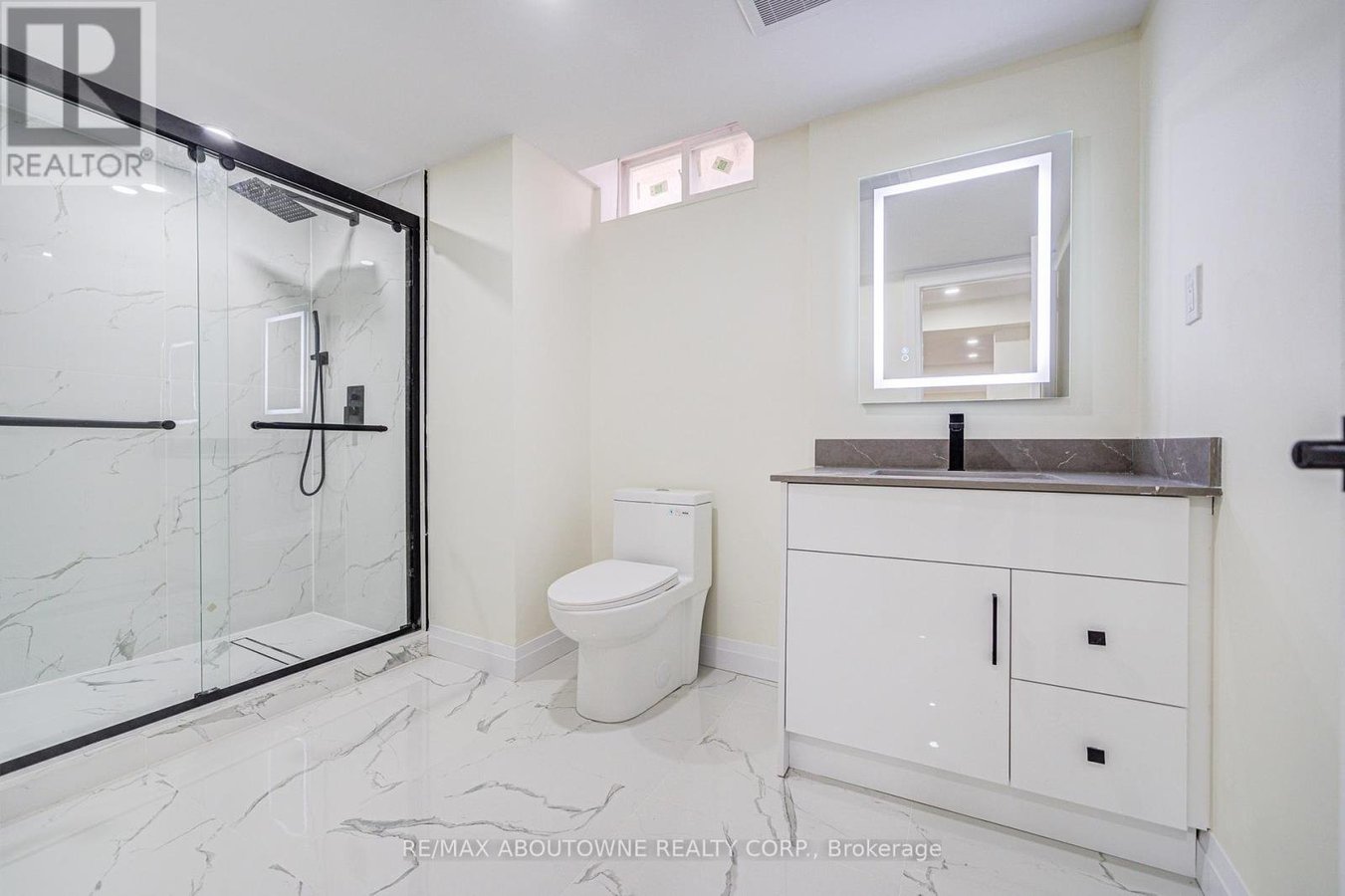 1126 BERKSHIRE COURT - Photo 37
