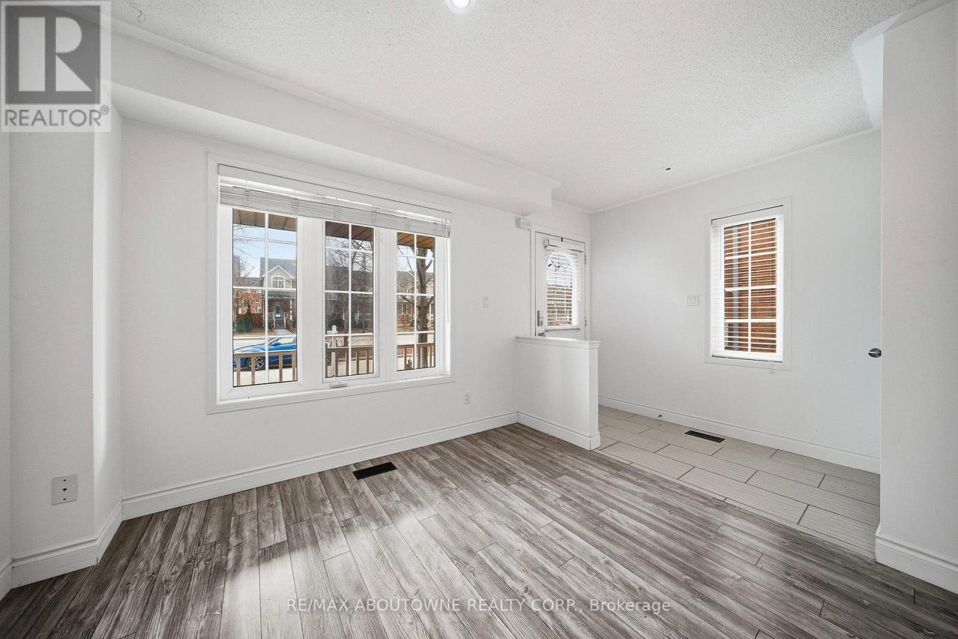 2502 POSTMASTER DRIVE - Photo 5