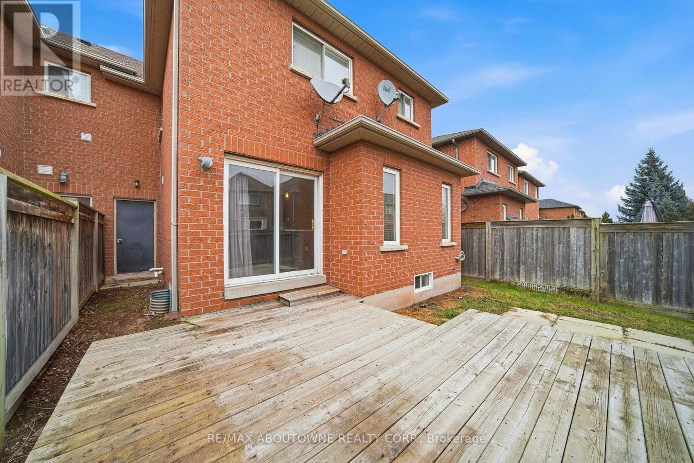 2502 POSTMASTER DRIVE - Photo 27